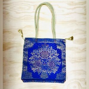 NWOT Pretty handbag